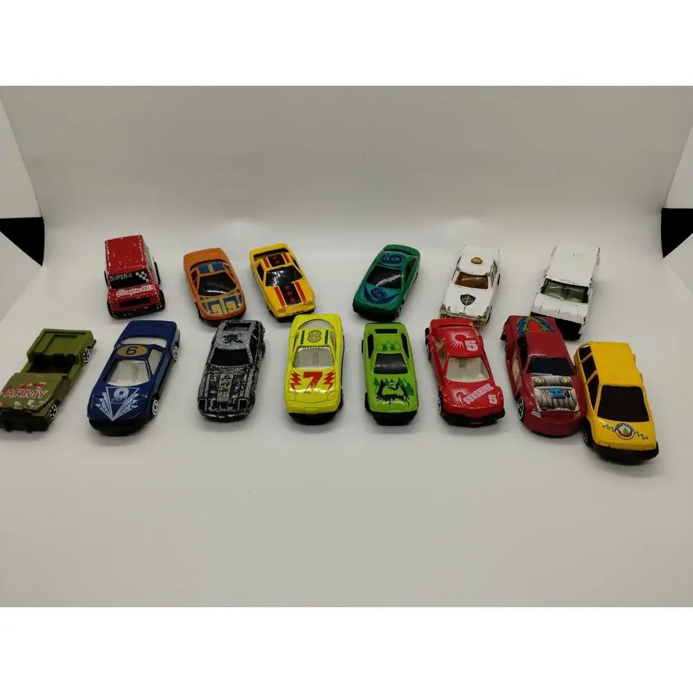 Unbranded lot 14